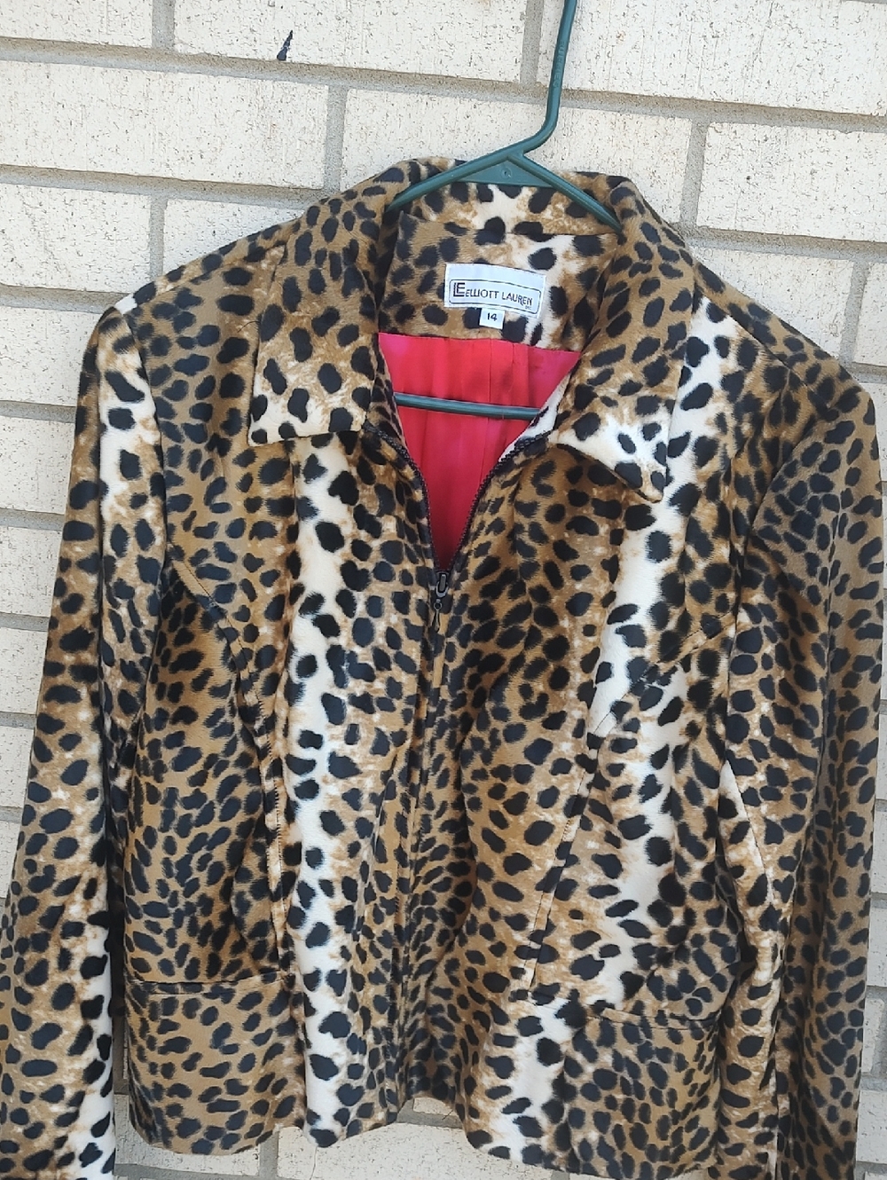 Leopard 🐆🐆 Jacket - Picture 5 of 10